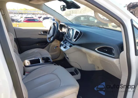 2021 Chrysler Pacifica Hybrid Touring L from USA, damaged, VIN 2C4RC1L72MR599542